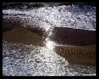 Zářivý kontakt (Glittering contact)